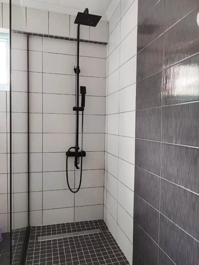 Apartment with garden Hanja