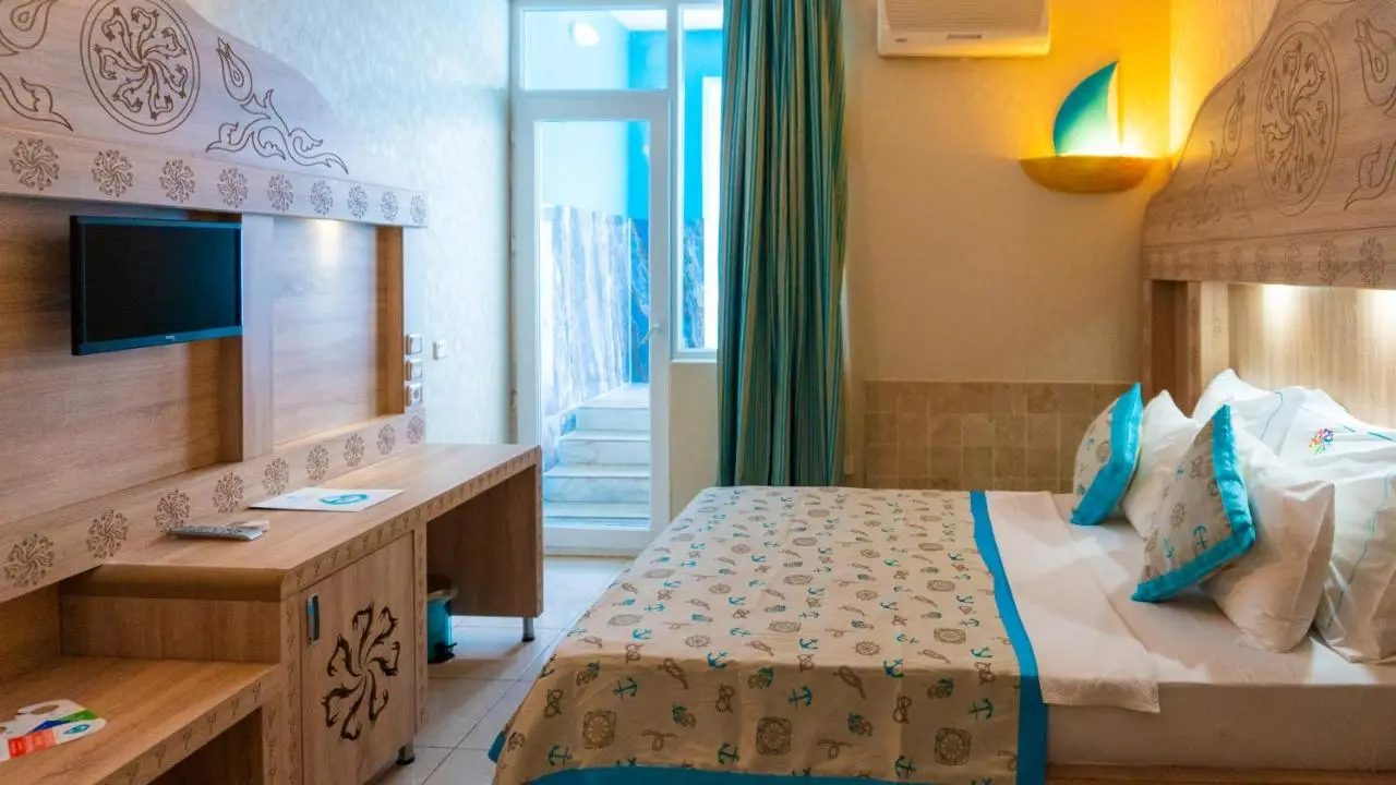 Miarosa Kemer Beach