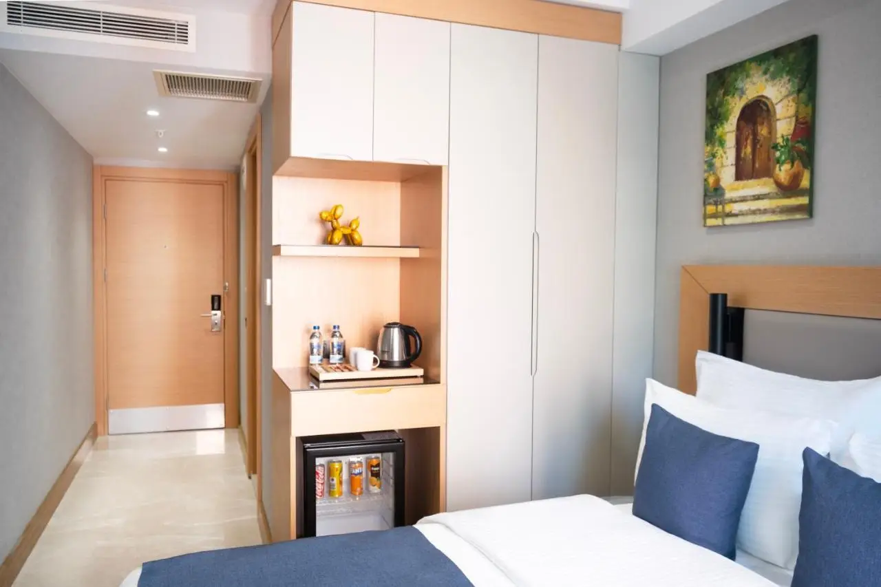 Istanbul Taksim Pera Star Hotel - Istiklal Street