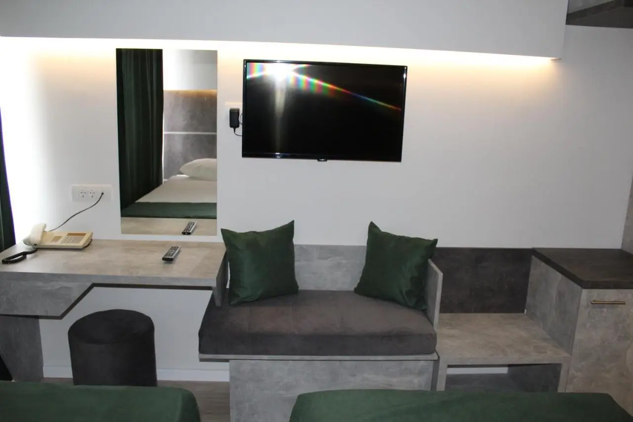 Hotel Grand