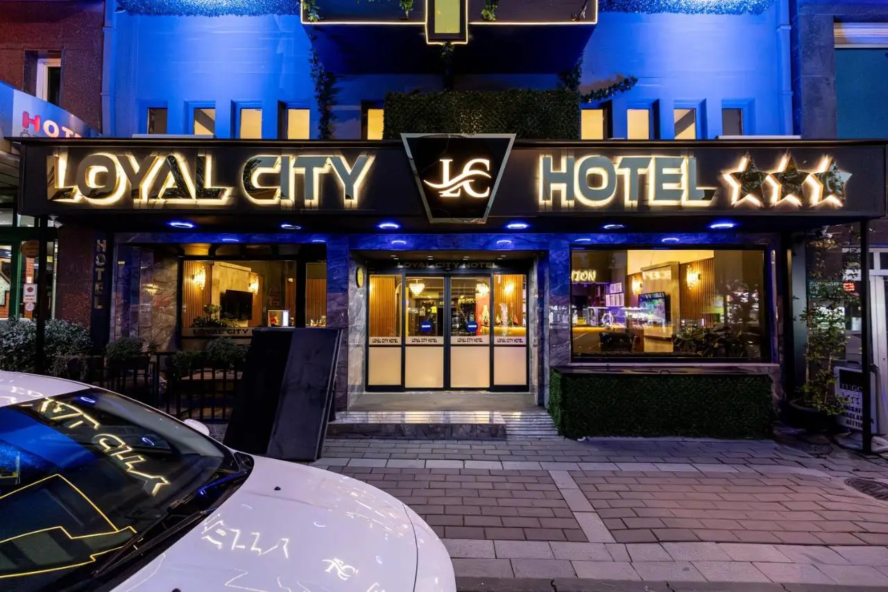 BURSA LOYAL CiTY HOTEL