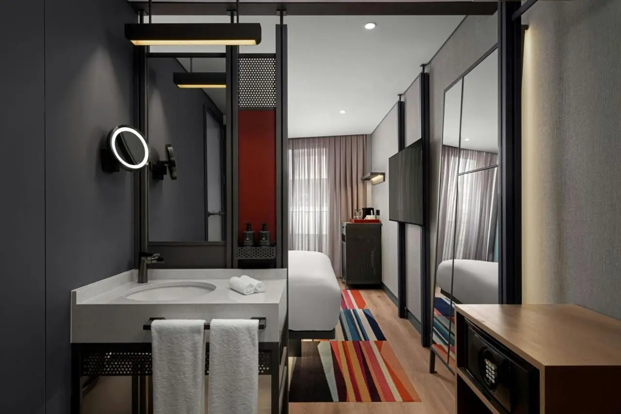 Aloft by Marriott Istanbul Karakoy