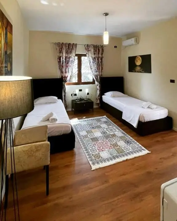 Hotel Ambasador Garden
