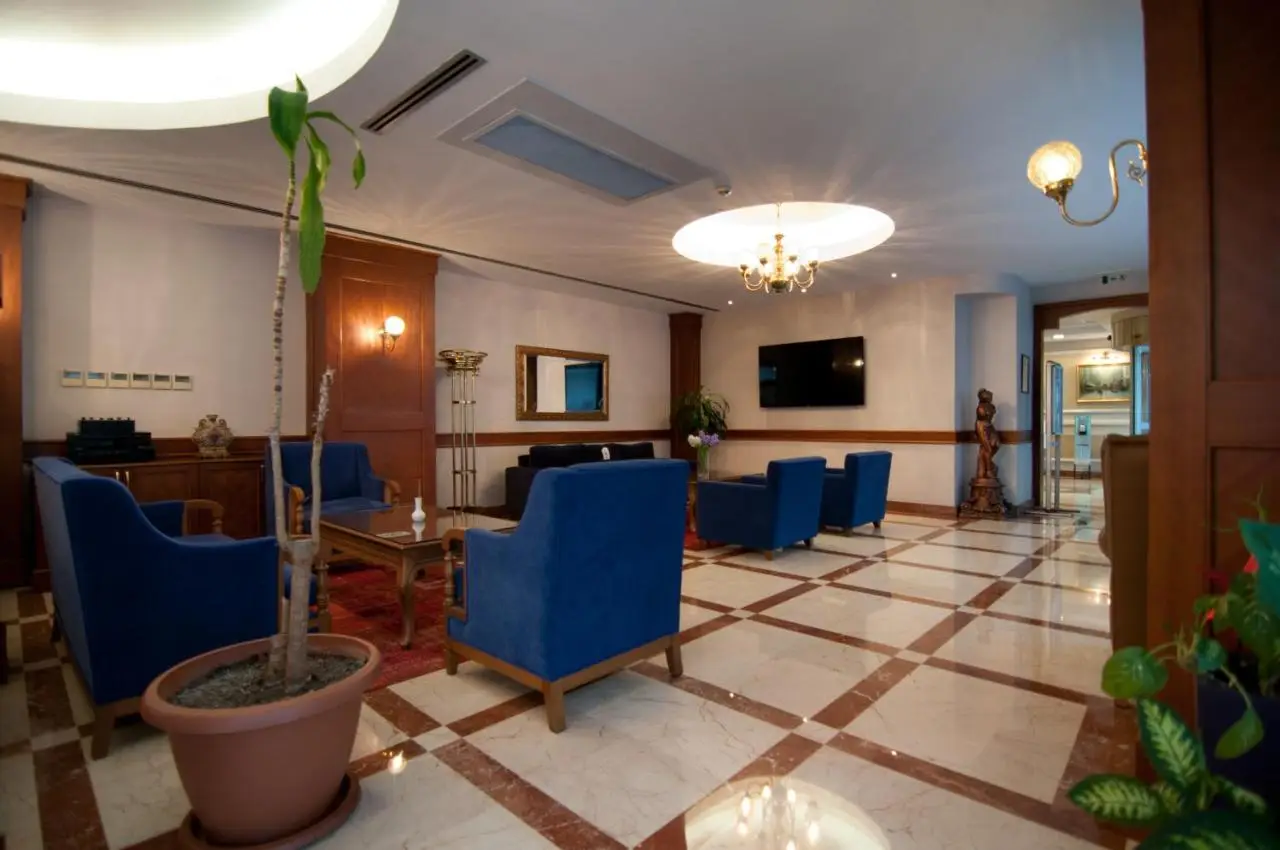 Taksim Metropark Hotel