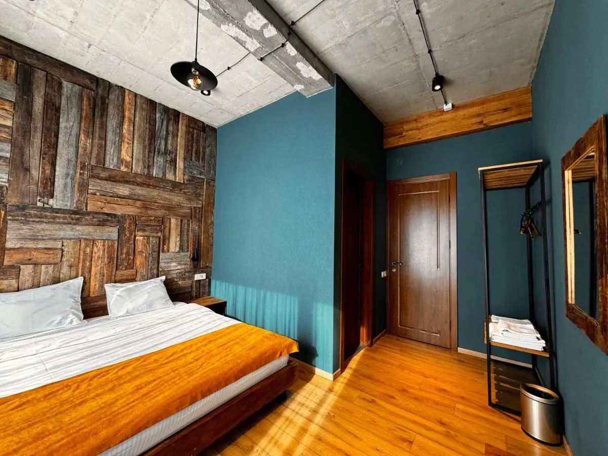 Hotel Misty Mountain