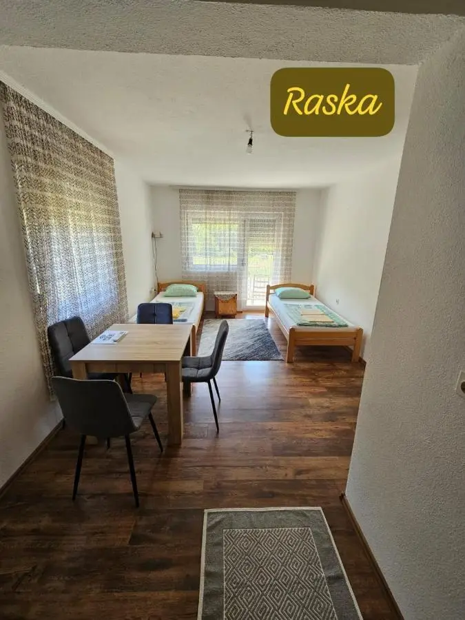 Omar, Una & Raska Apartmani