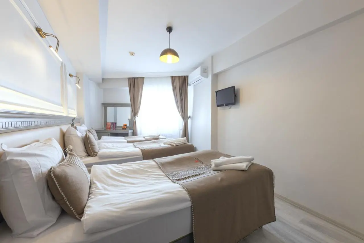 Kuran Hotel International