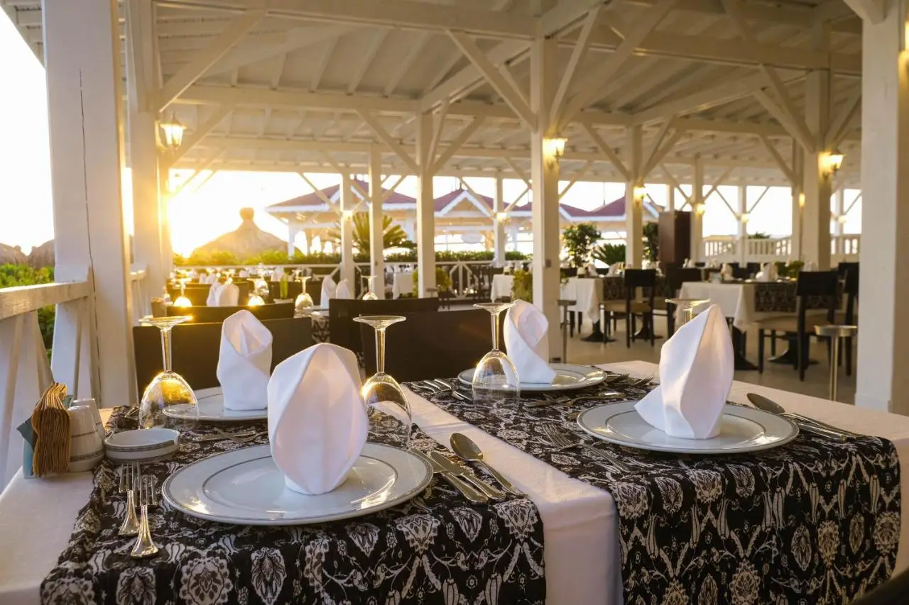 Crystal Flora Pearl Collection - Ultimate All Inclusive