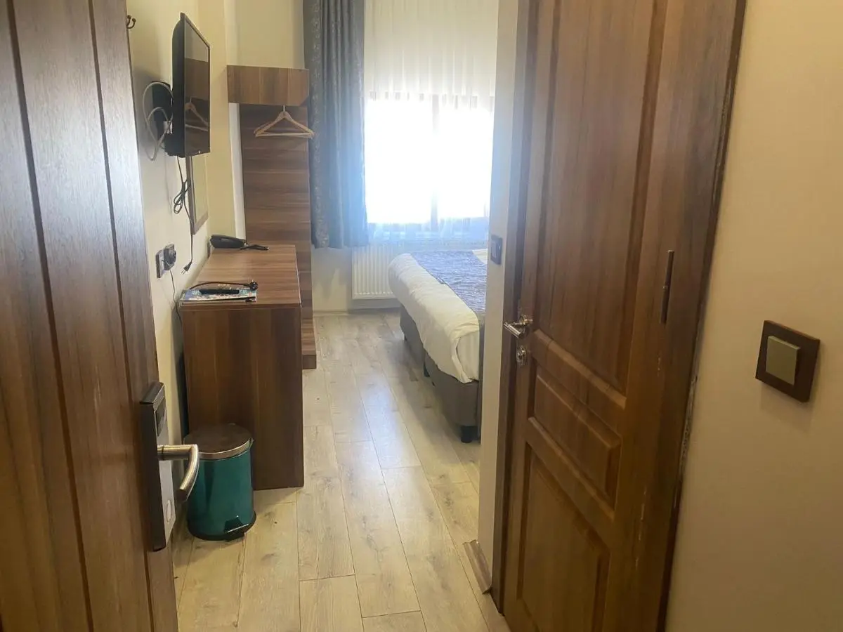Zümrüt Palas Otel