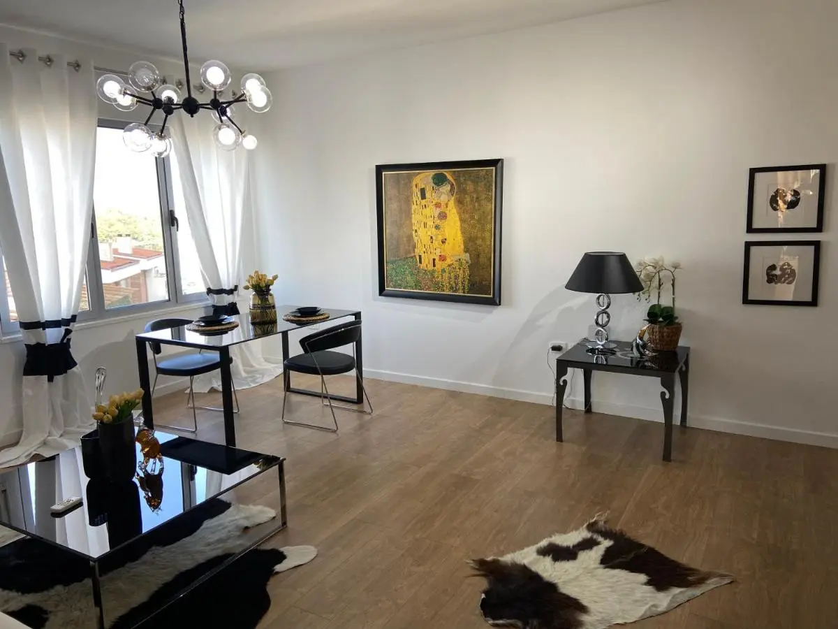 MB luxury apartments