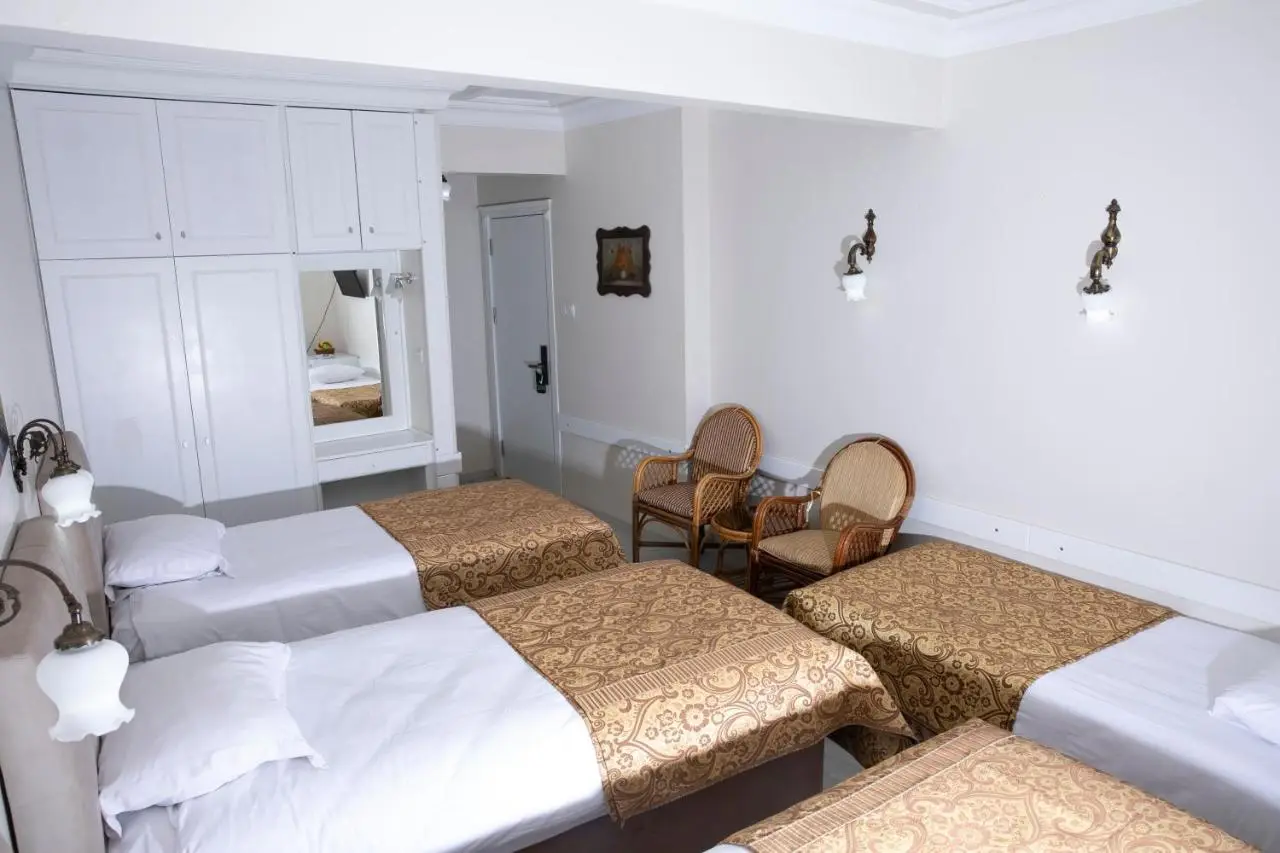Hali Hotel