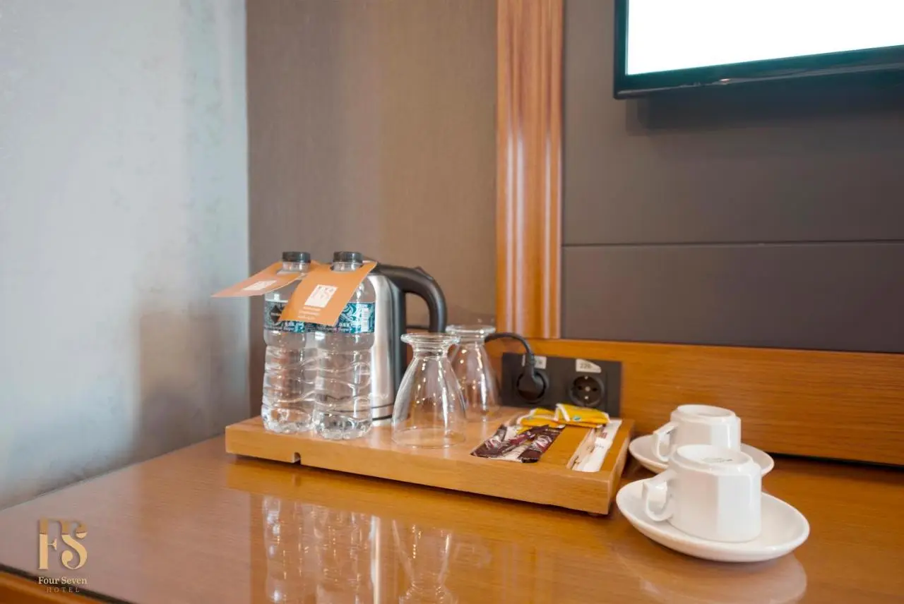 FOUR SEVEN HOTEL