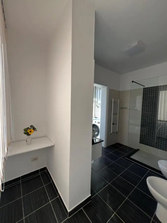 Modern 2BR Apartment ,Balcony,Central Shkoder