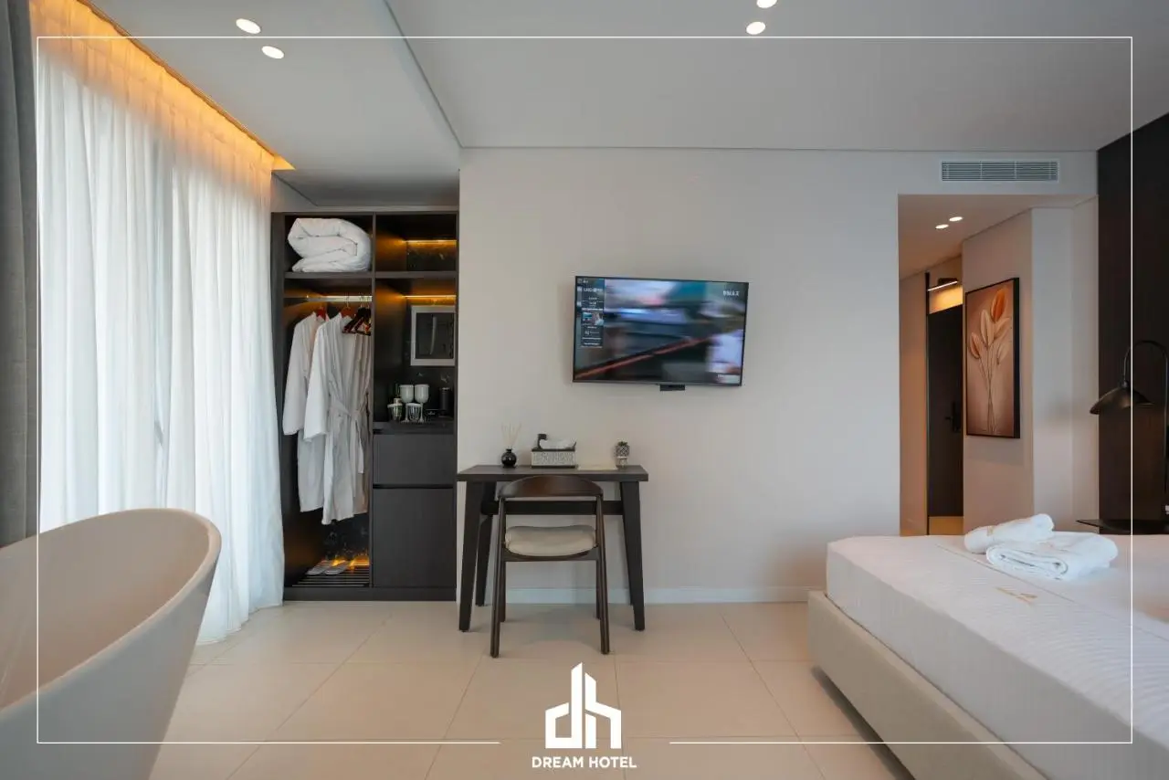 DREAM HOTEL SARANDA