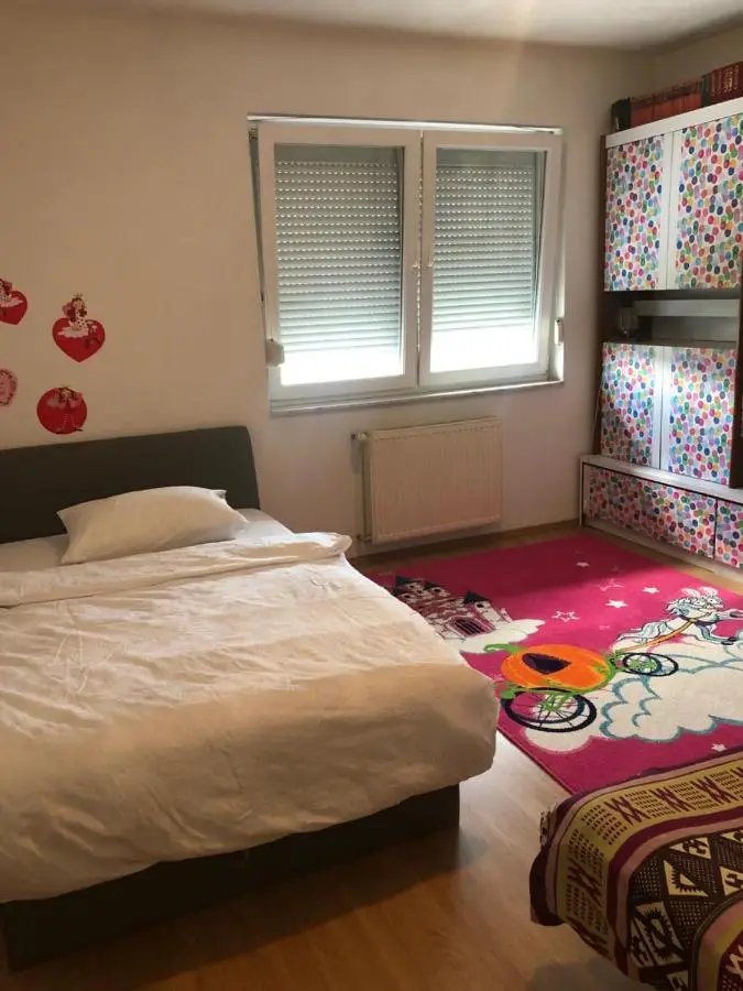 Ema's apartments