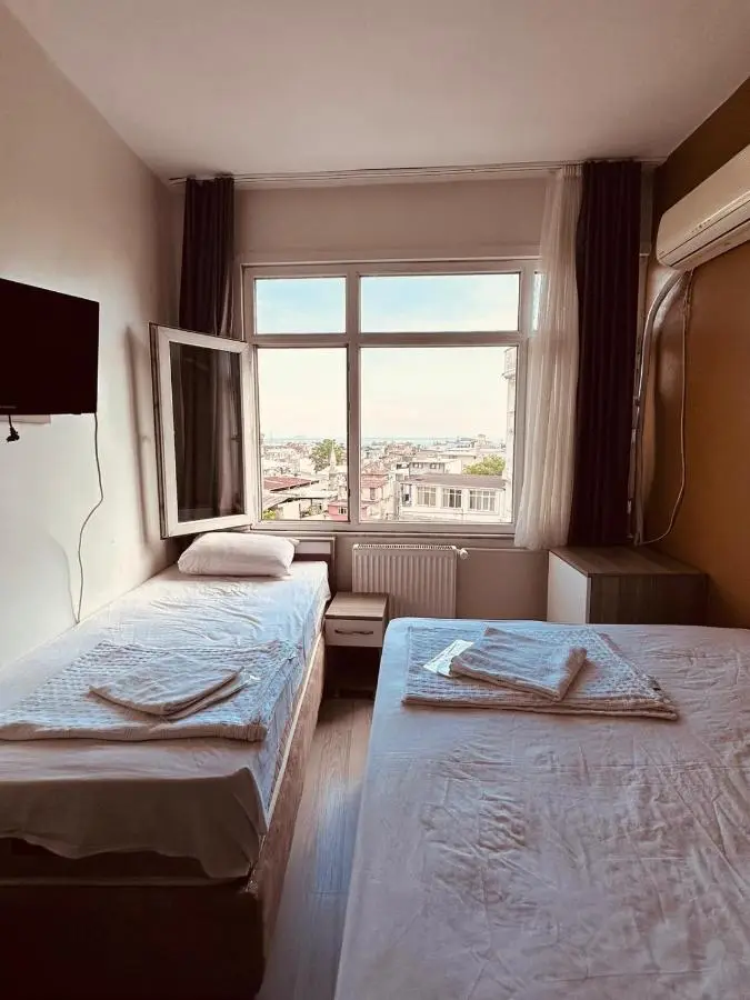 Sera Hotel
