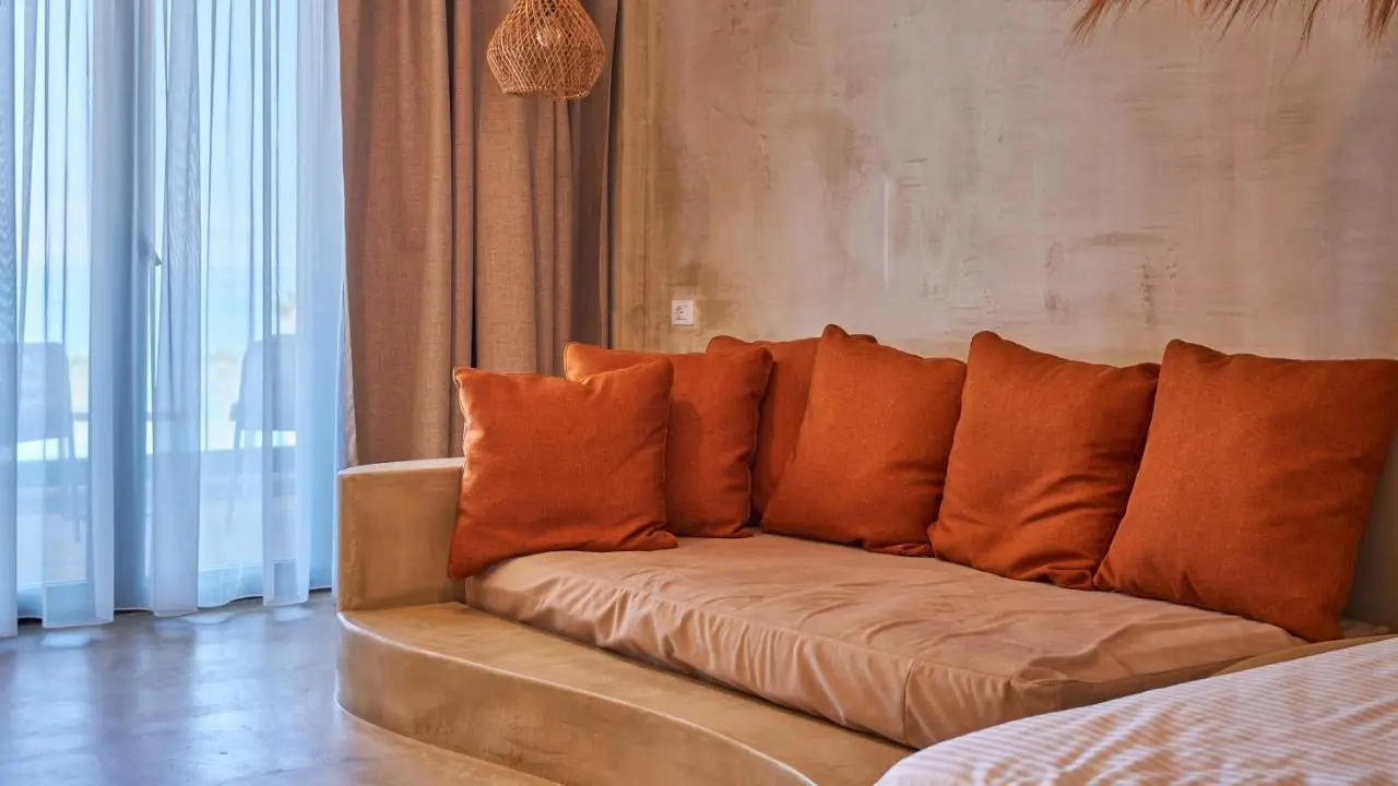 Azar Luxury Suites