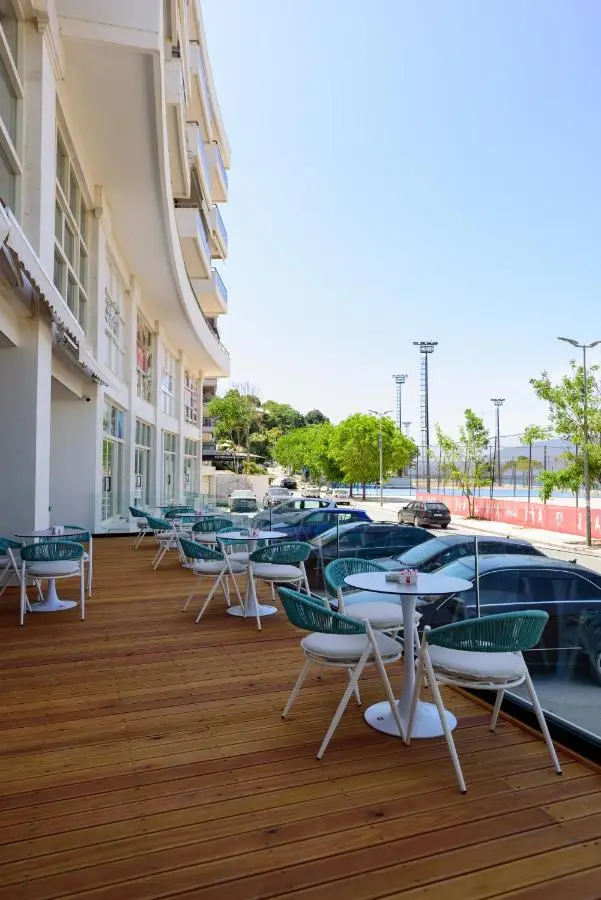 Navy Hotel