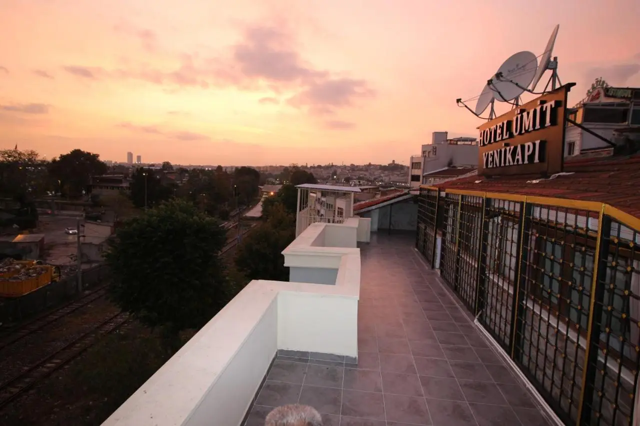HOTEL ÜMİT YENİKAPI