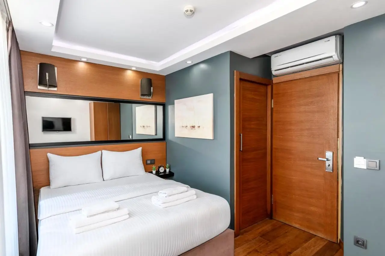 The Xenia Hotel