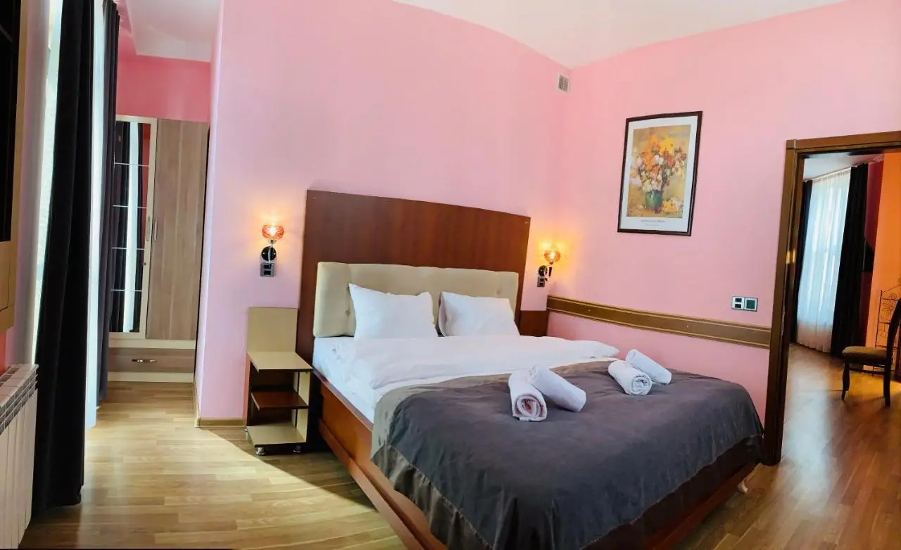 Yaffle Inn Shaki Boutique Hotel