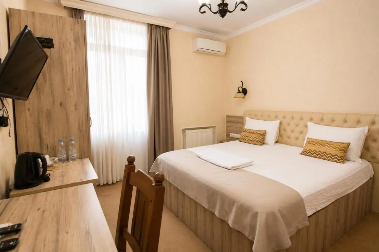 Hotel Imperial House