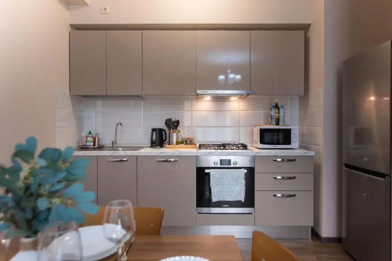 ProRealty - cozy 1 bedroom apartment on Kazbegi avenue 15
