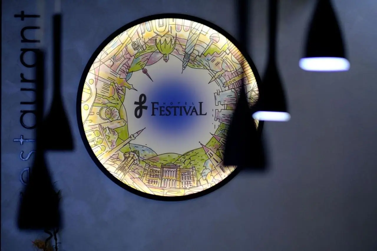 Hotel Festival