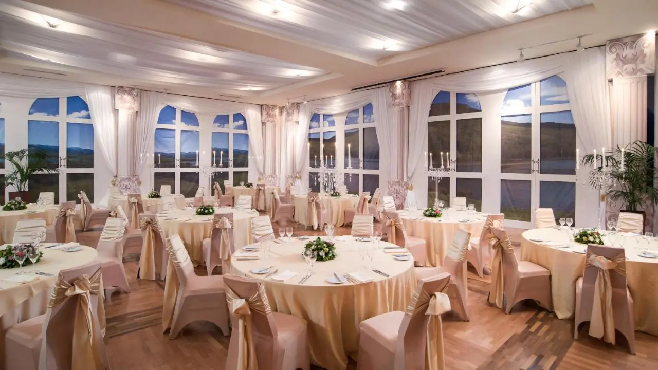 Mak Albania Hotel