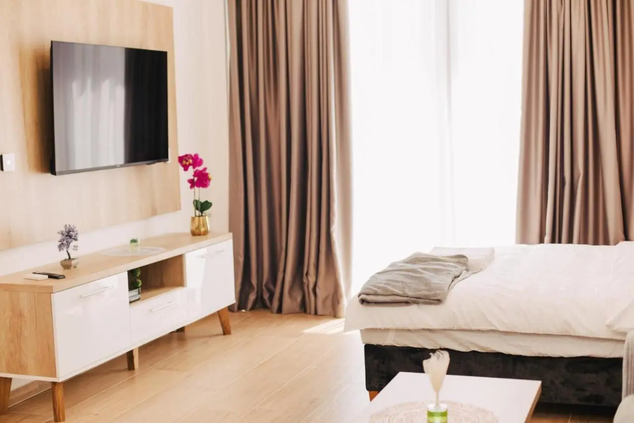 KS Apartments