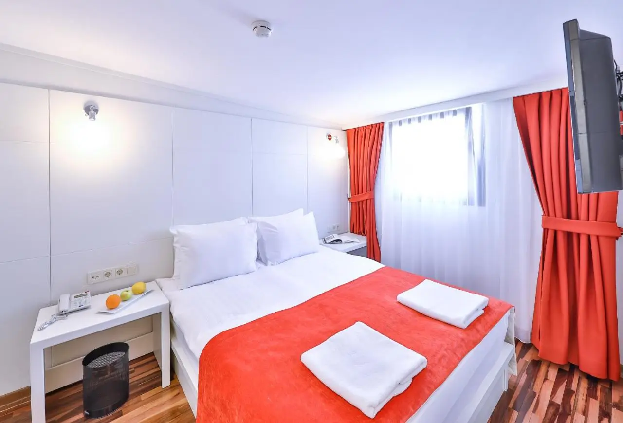Senatus Hotel - Special Class