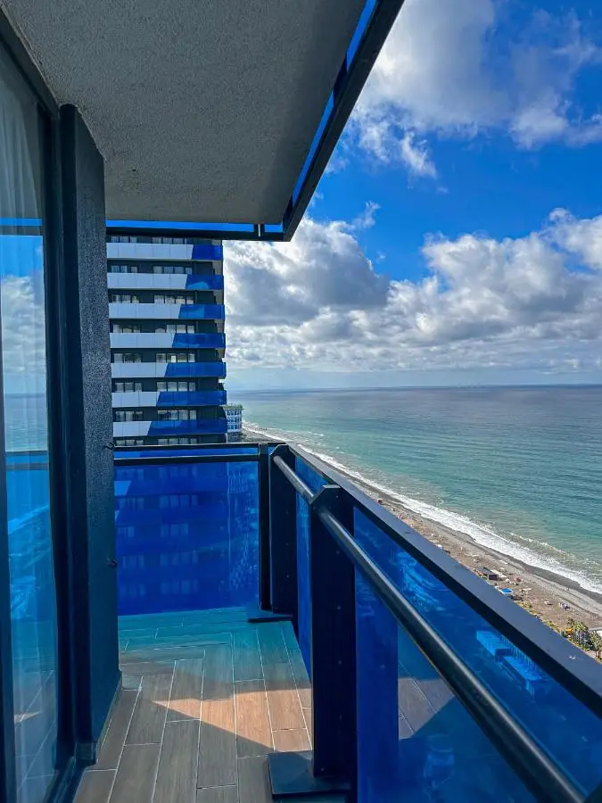 Luxury View Hotel