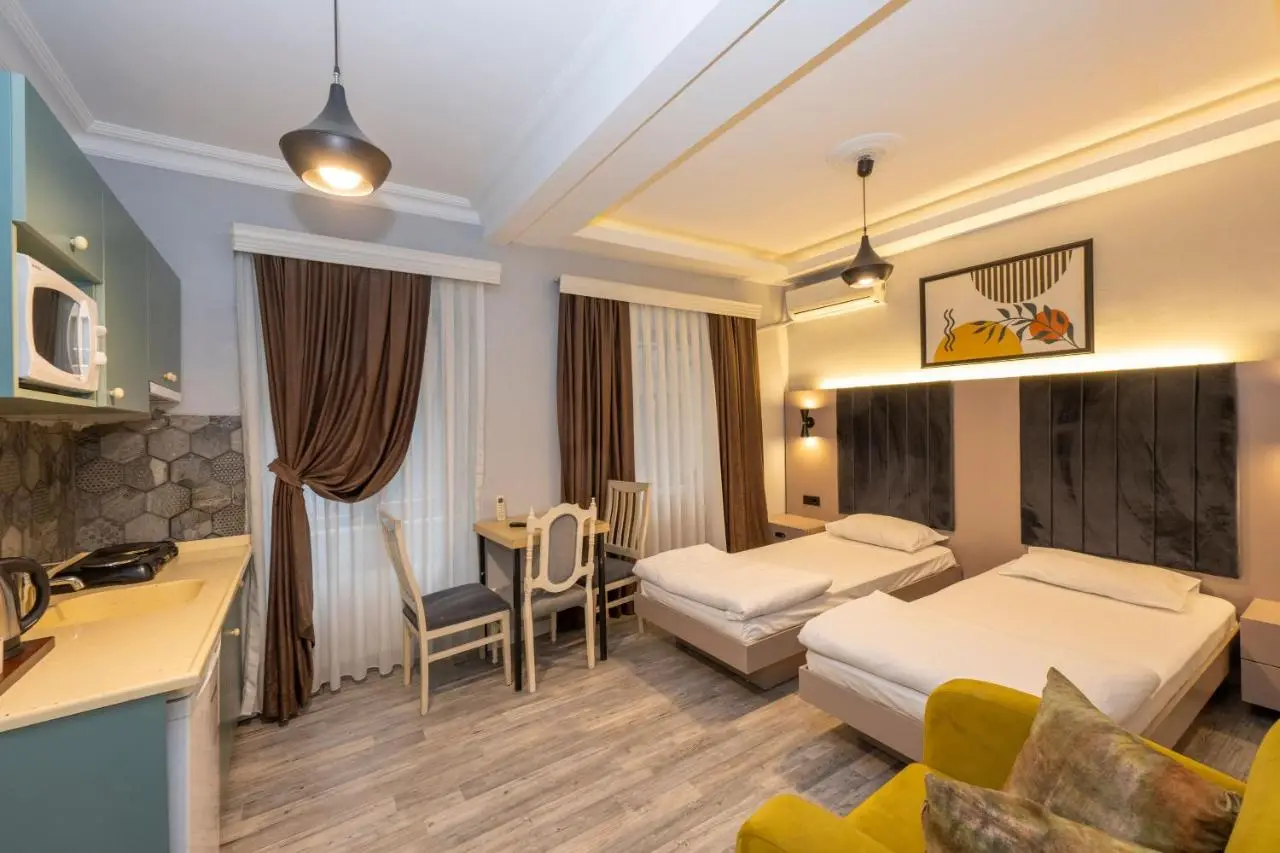 Cirrus Suites