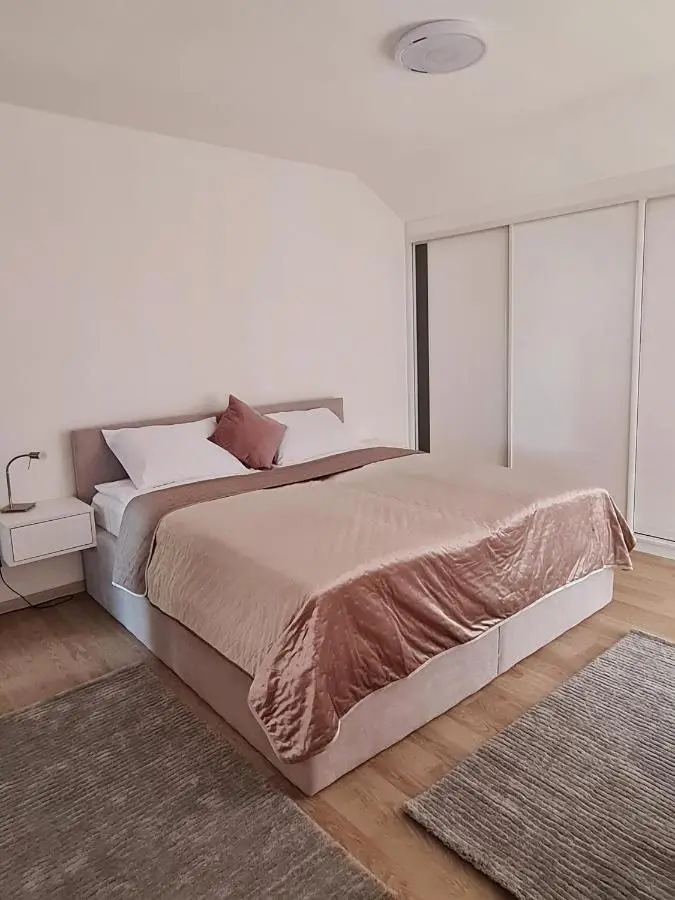 Apartment MAYA