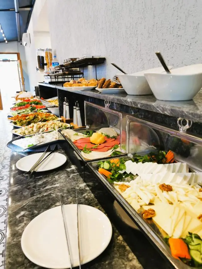Luxx Garden Hotel