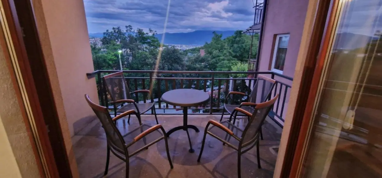 Panorama house
