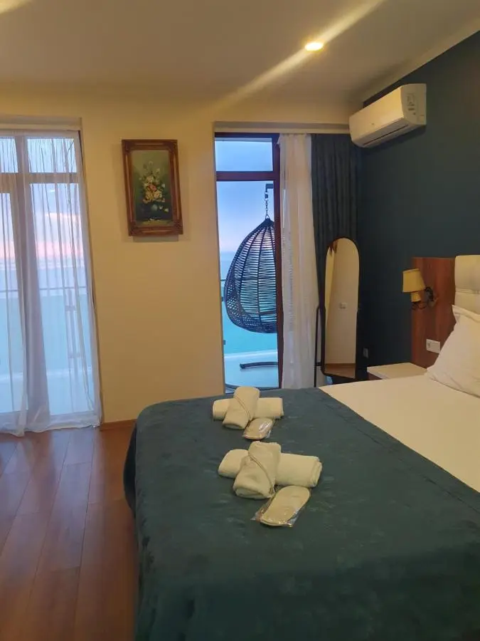 The Fresh Wave hotel