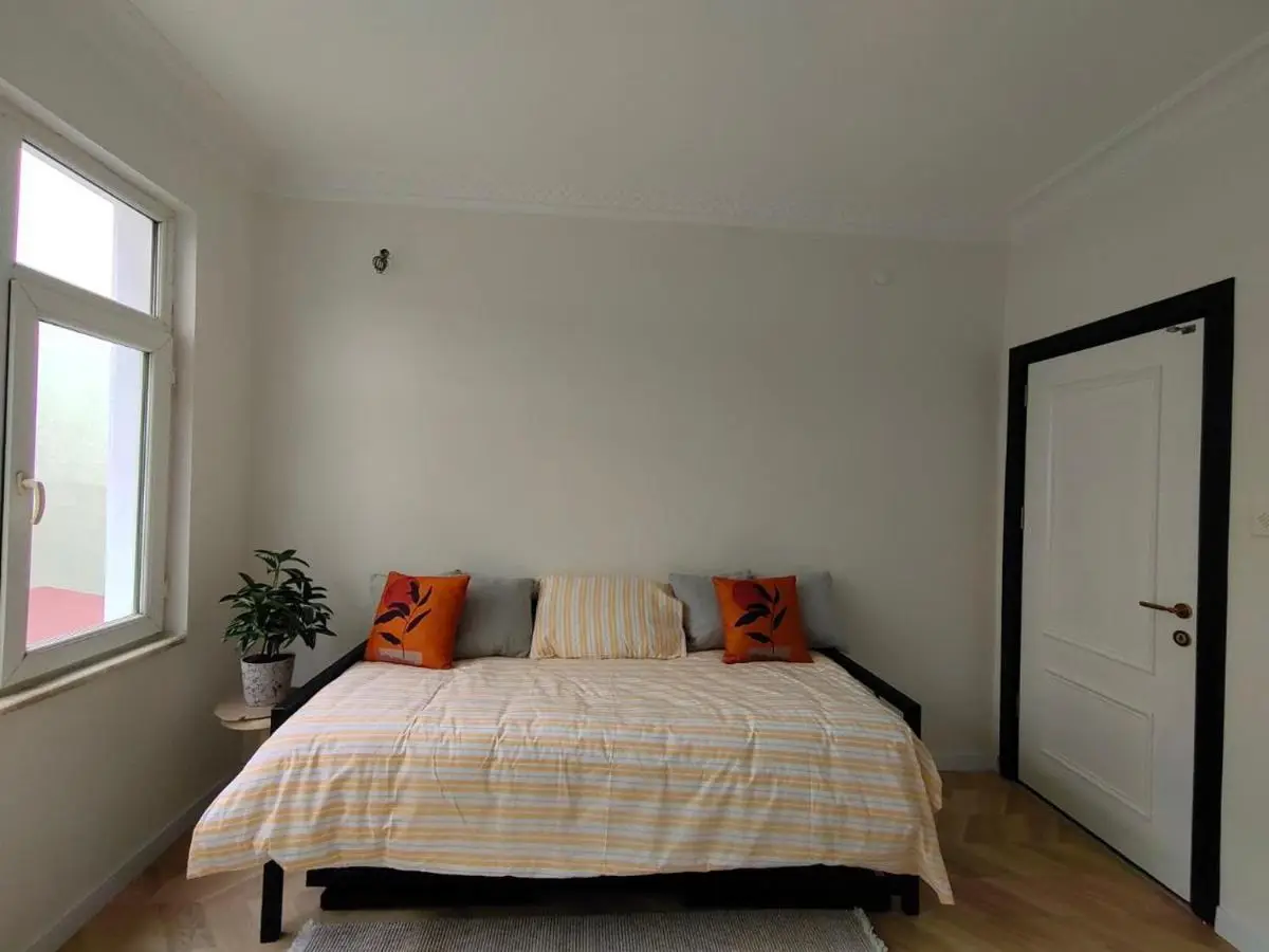 balcony 2BR apt with 2toilet and 2bath near to nişantaşi #3