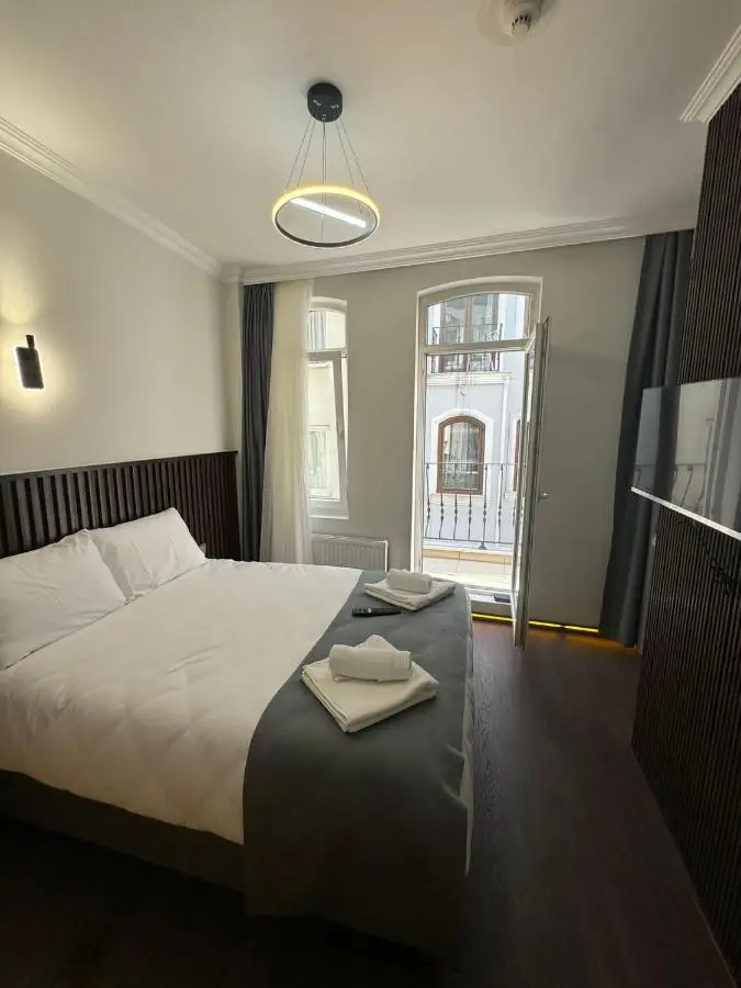 Nine Rooms by taksim