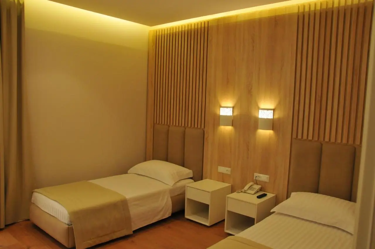 Paradise Beach Hotel