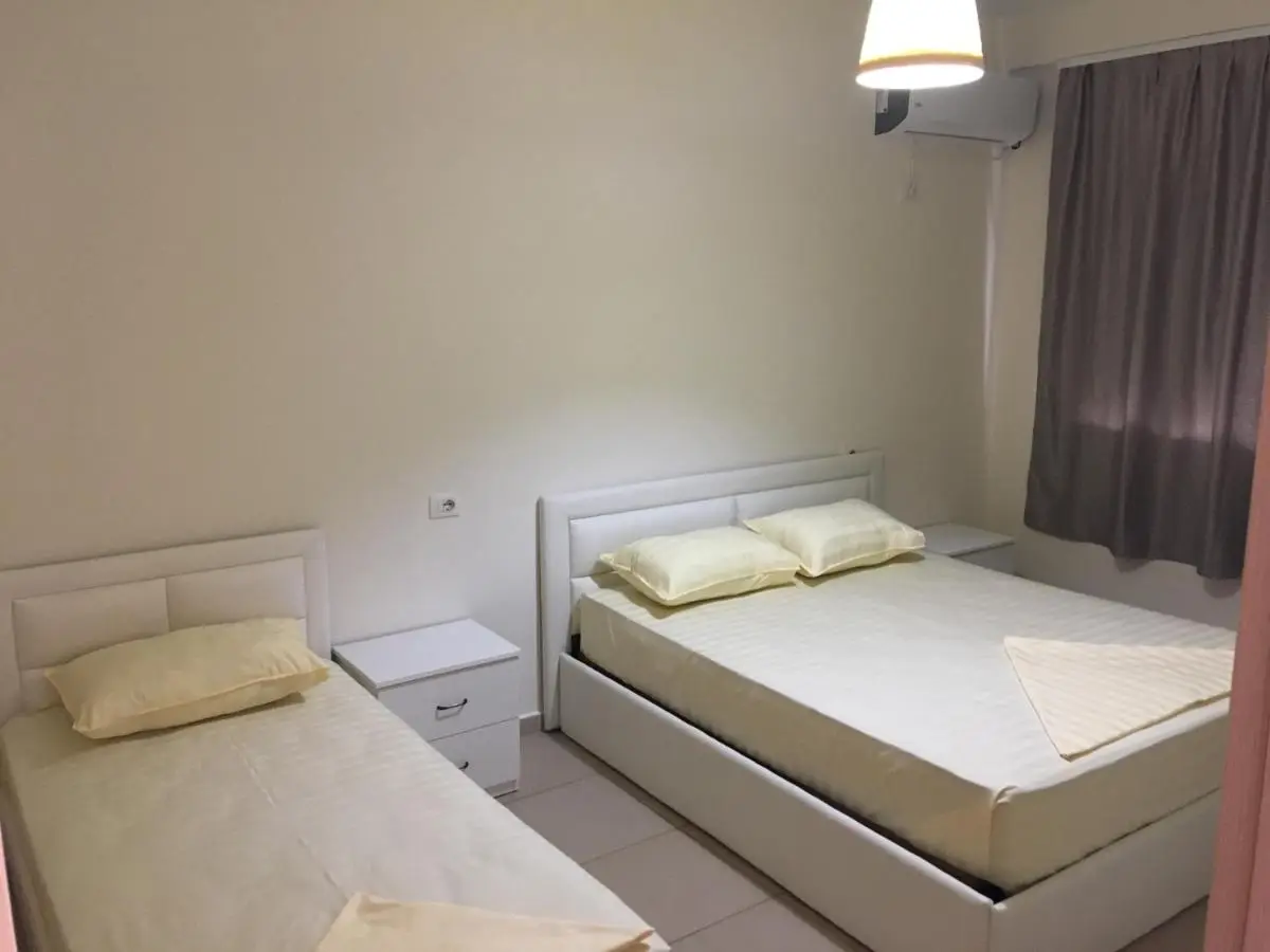 ALEXANDER Rooms & Apartments