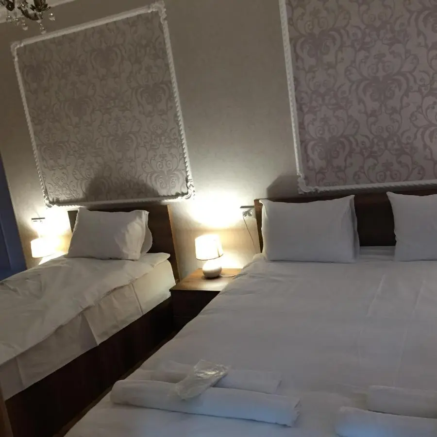HOTEL COMFORT