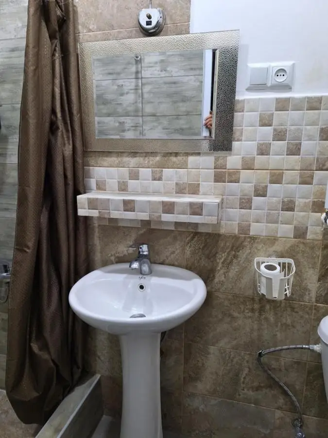 GUEST HOUSE 15A