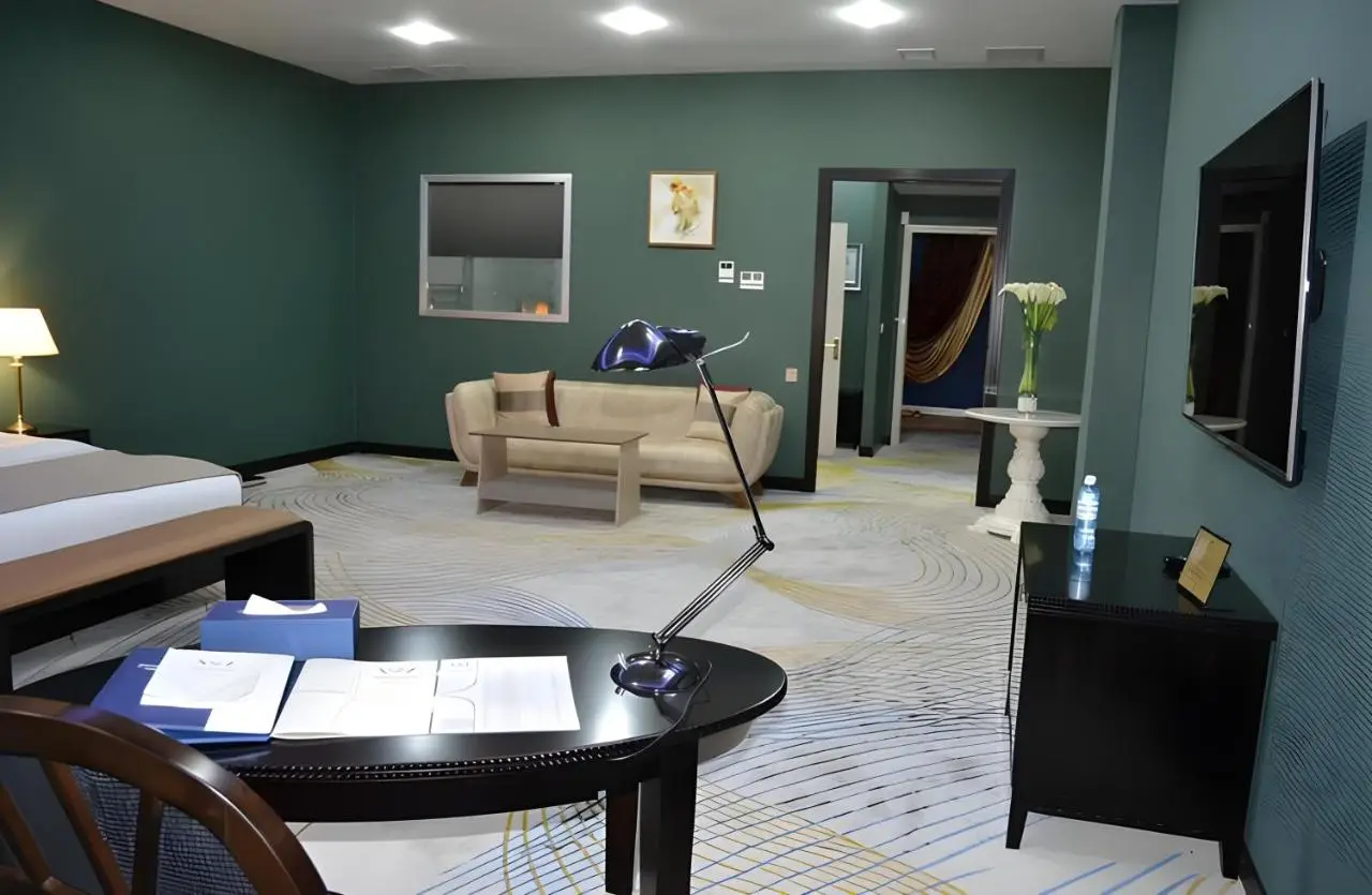 Mariana Trench Hotel & Leisure Resort