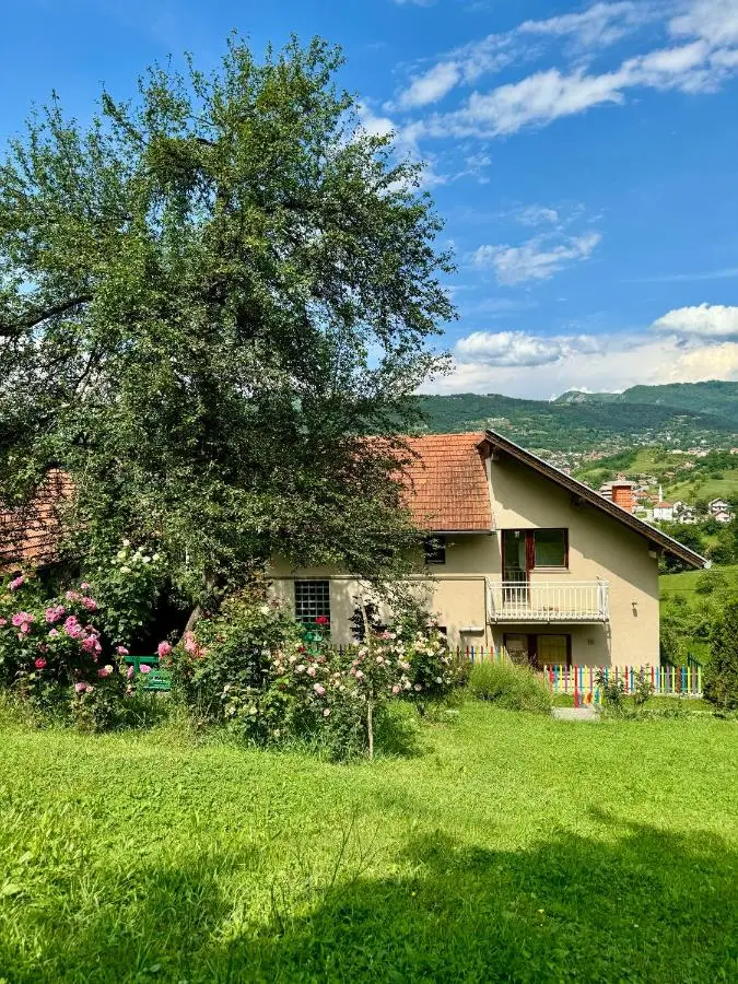 Sarajevo Flower Garden - Entire House & Private Garden