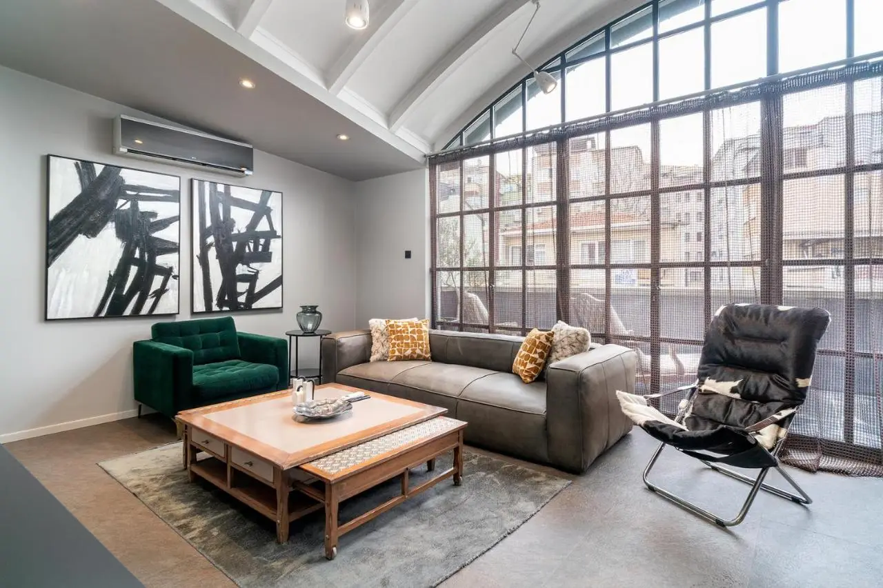 RA Apartments