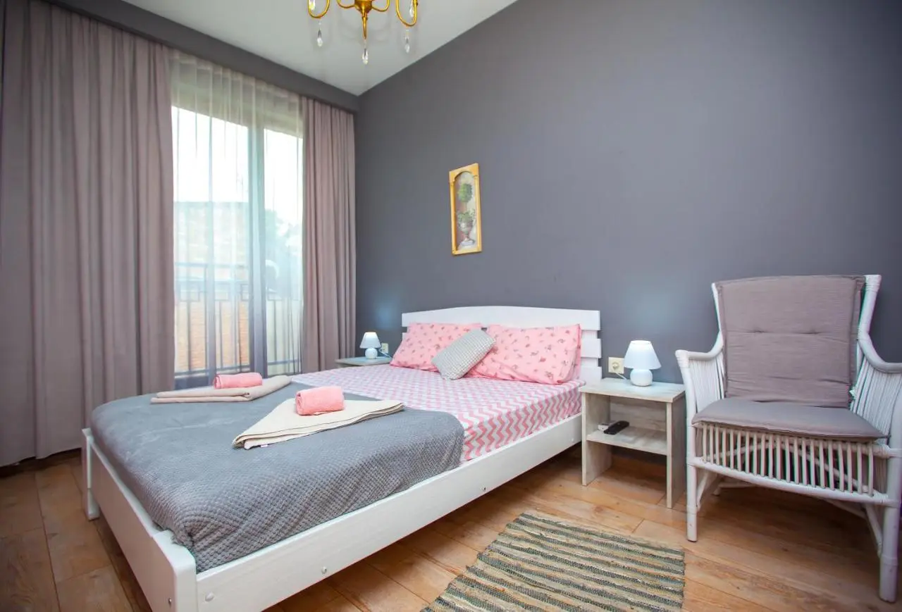 Old Alley Apartment