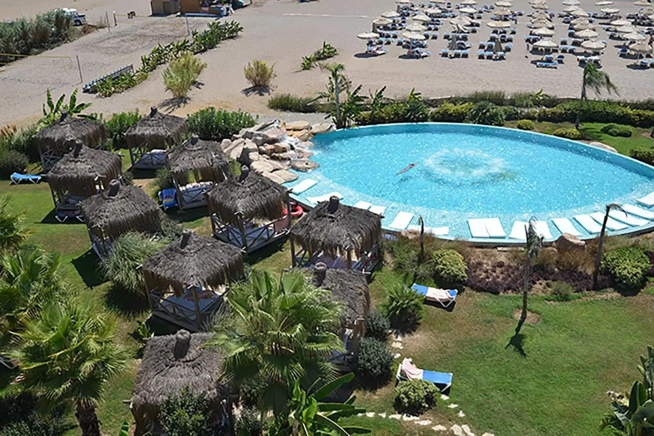 Starlight Resort Hotel