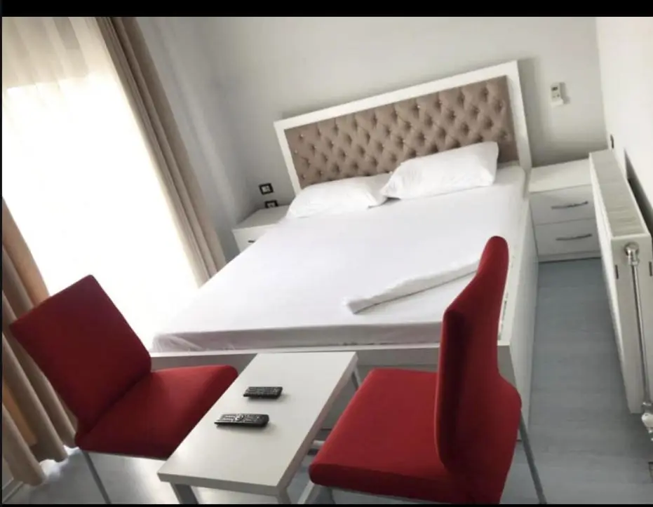 Hotel Yjet