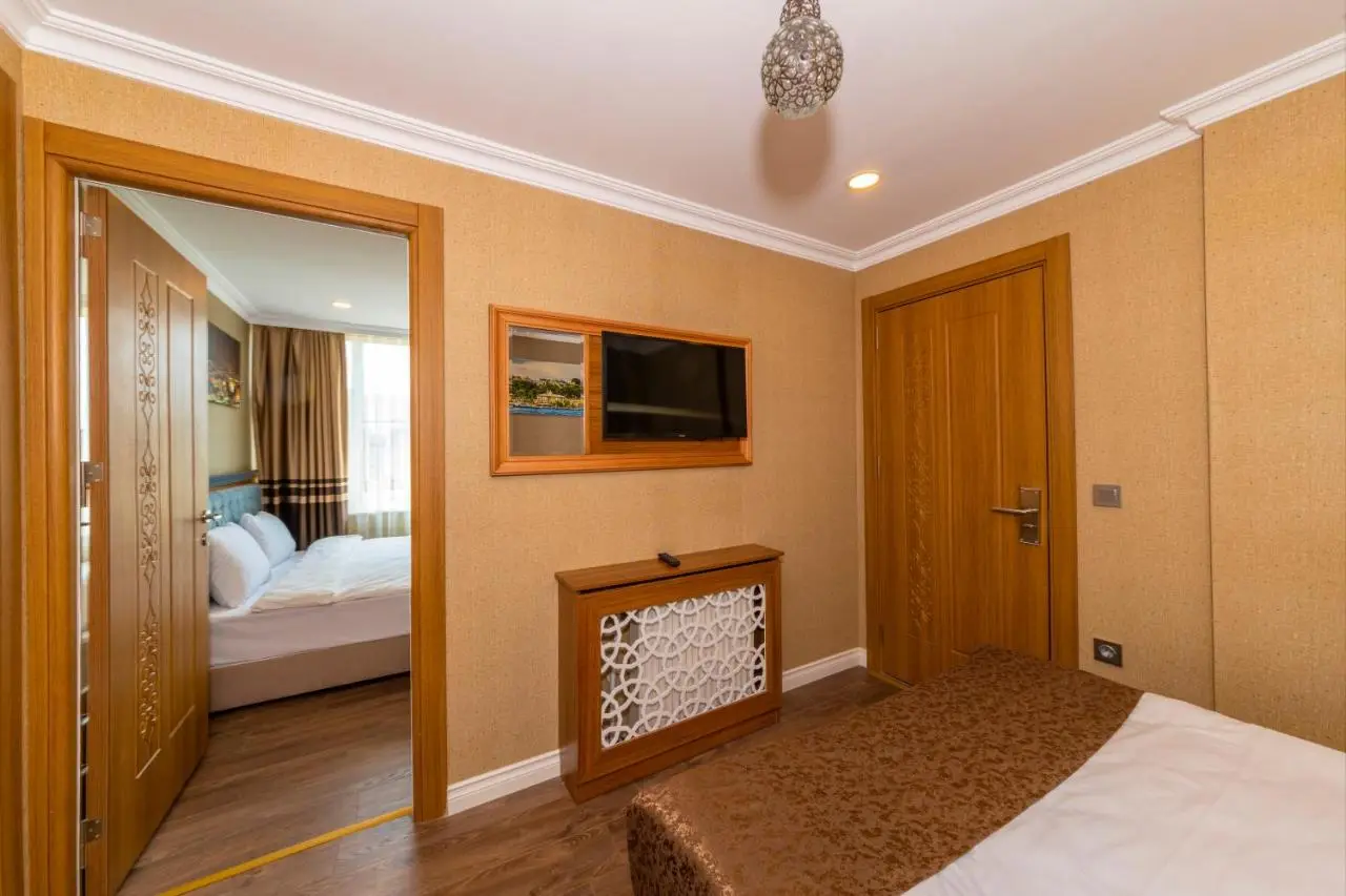 Golden Sand Hotel